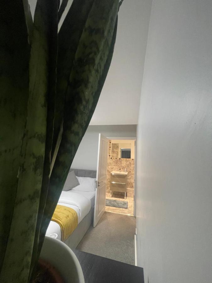 Beautiful En-Suite Bedroom イプスウィッチ エクステリア 写真