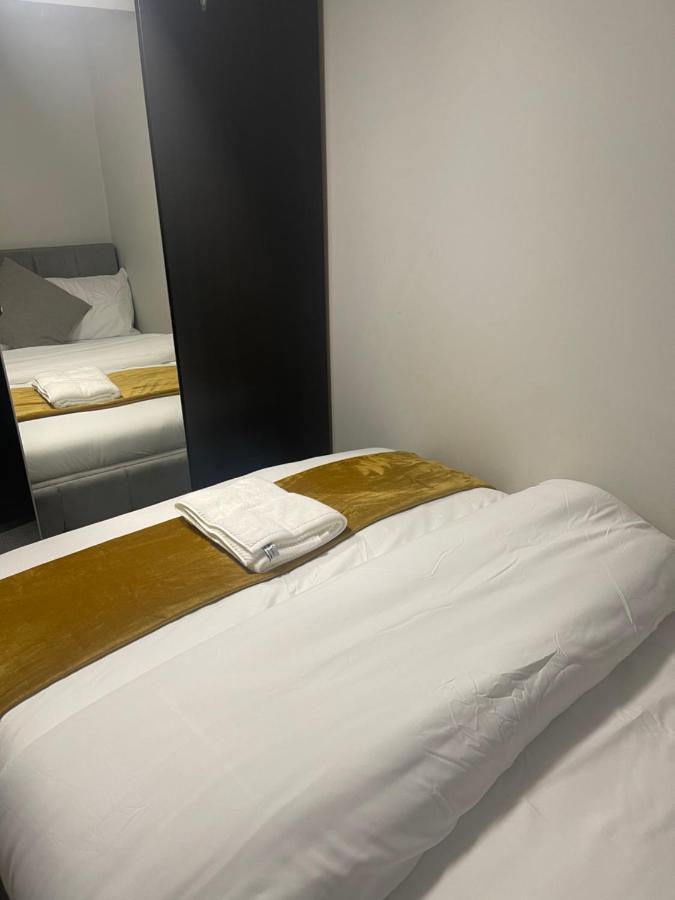 Beautiful En-Suite Bedroom イプスウィッチ エクステリア 写真